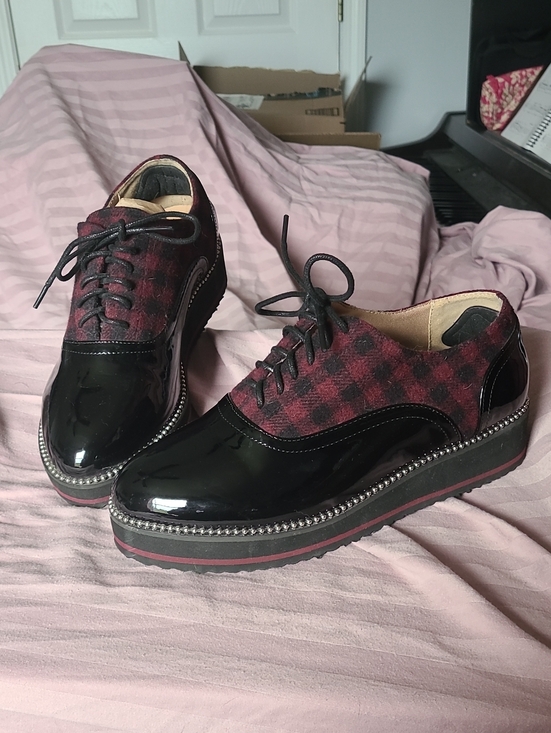 torrid Shoes - torrid Black Patent & Burgundy Plaid Platform Oxford